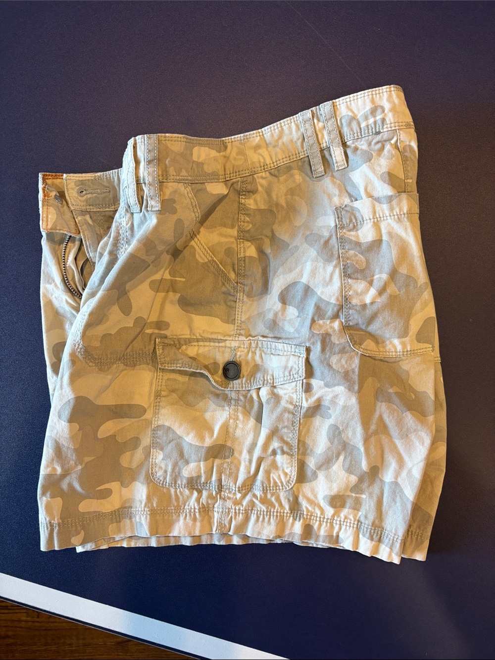 Natural Reflections Tan Beige Camo Cargo Shorts